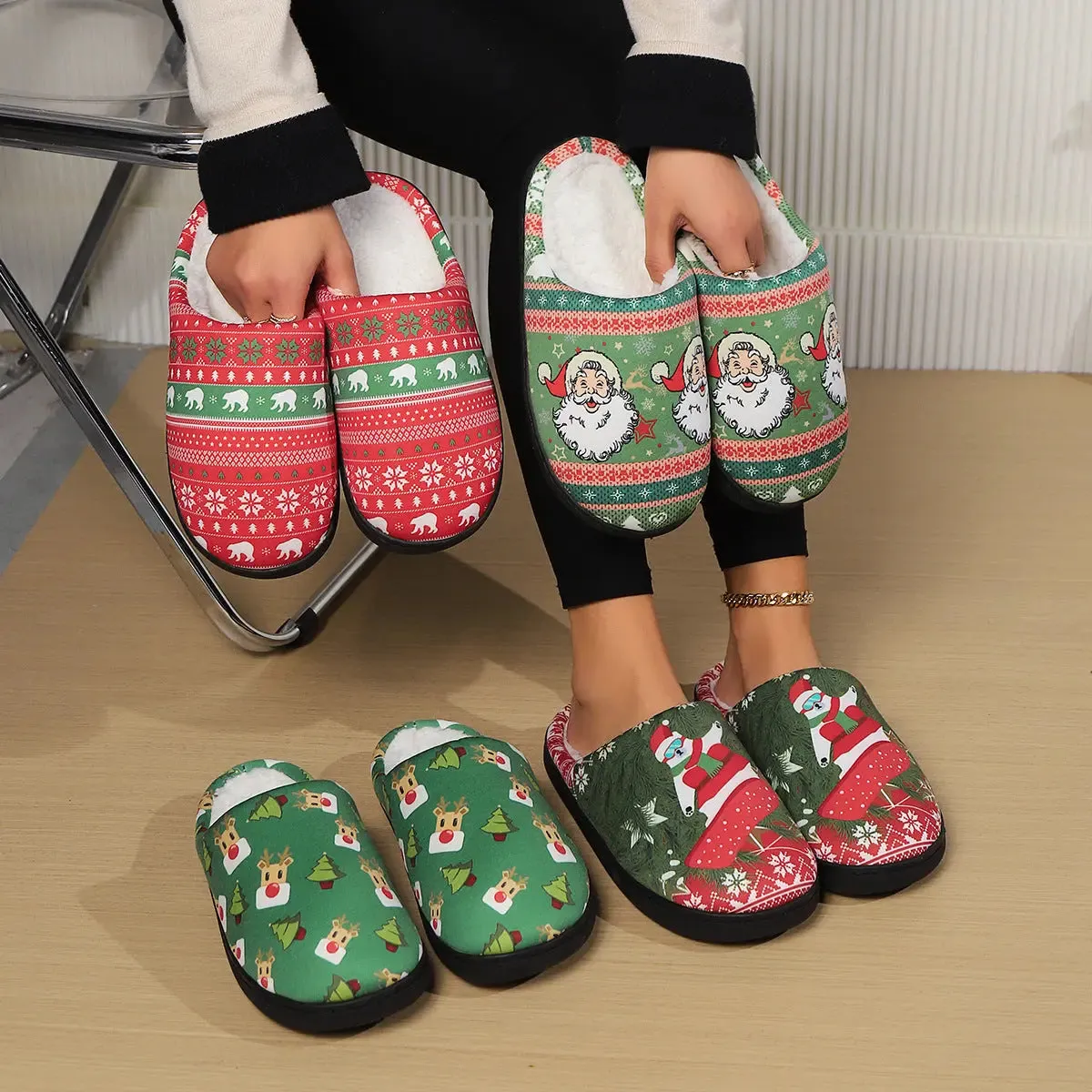 Cozy Christmas-Themed Plush Slippers with Anti-Slip Sole for Ultimate Indoor Comfort