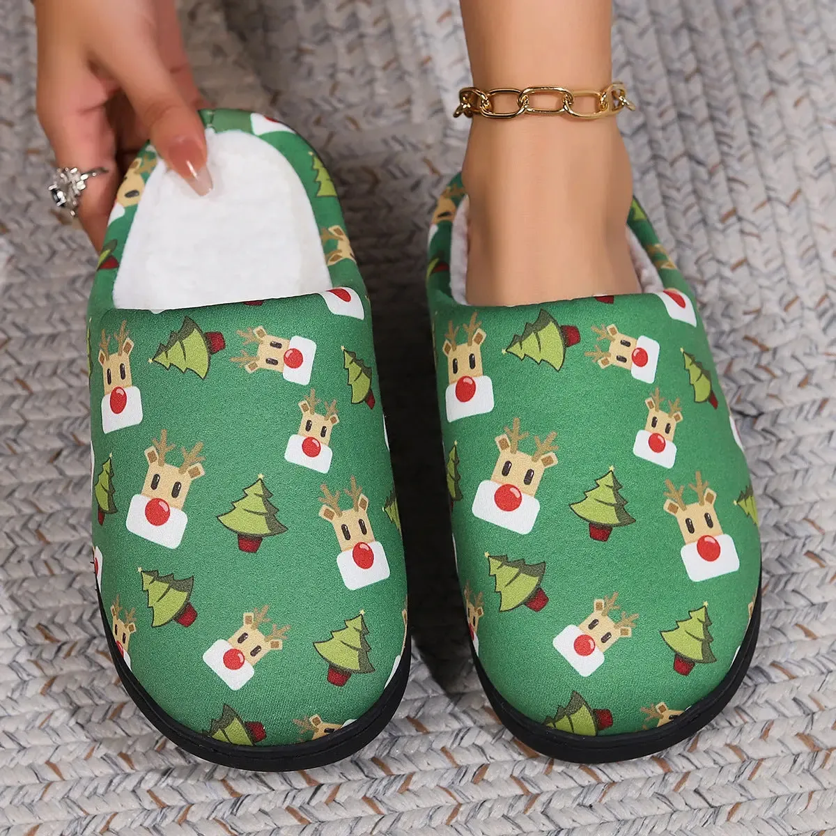 Cozy Christmas-Themed Plush Slippers with Anti-Slip Sole for Ultimate Indoor Comfort