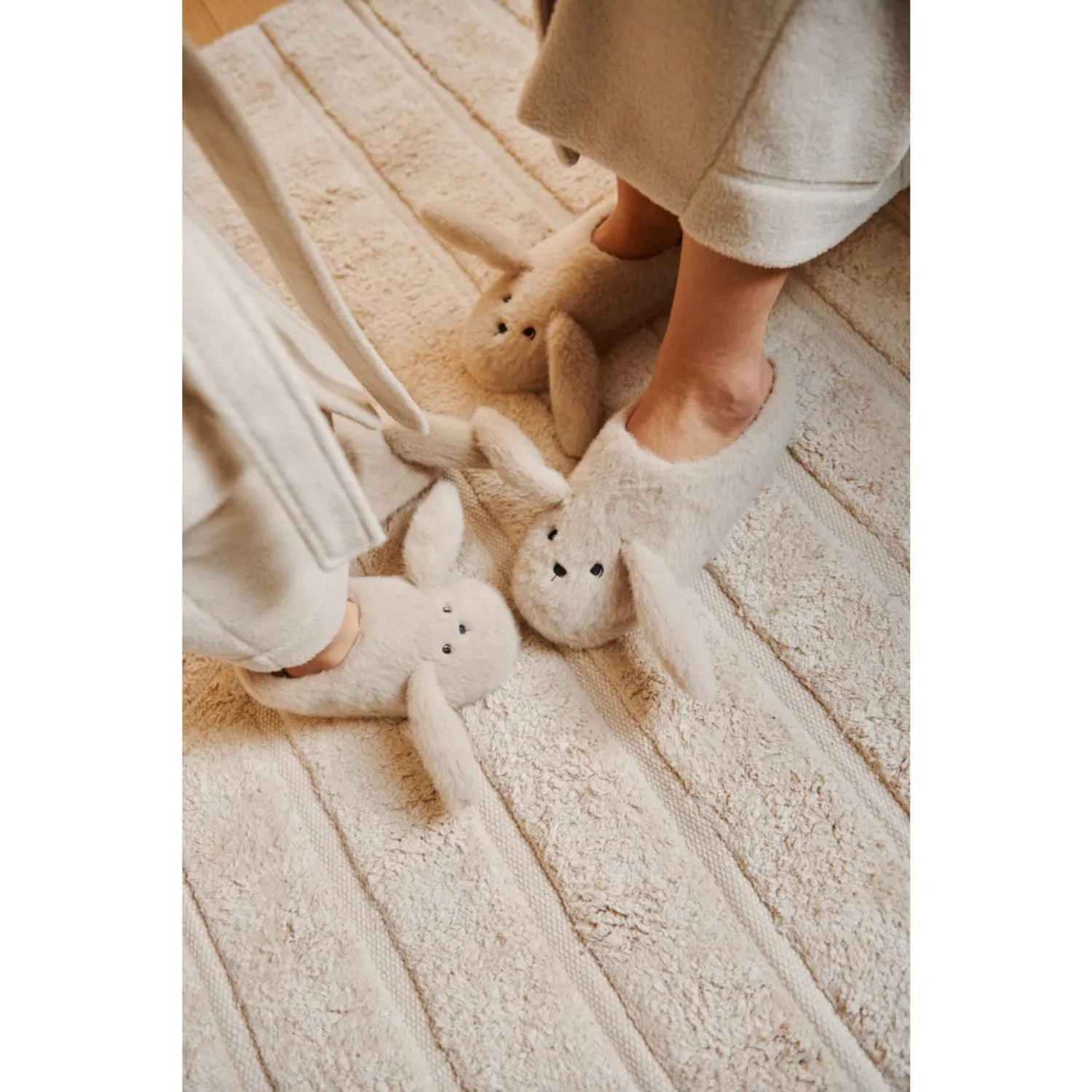 LieWood Mist Aviaja Rabbit Slippers