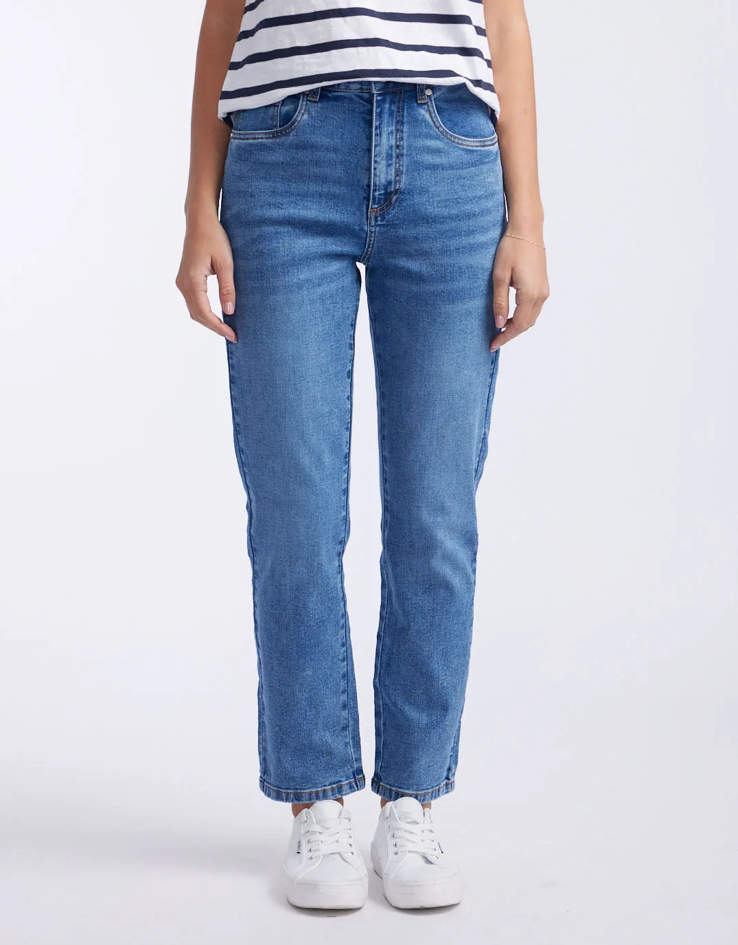 Noelle Straight Leg Jean - Mid Blue