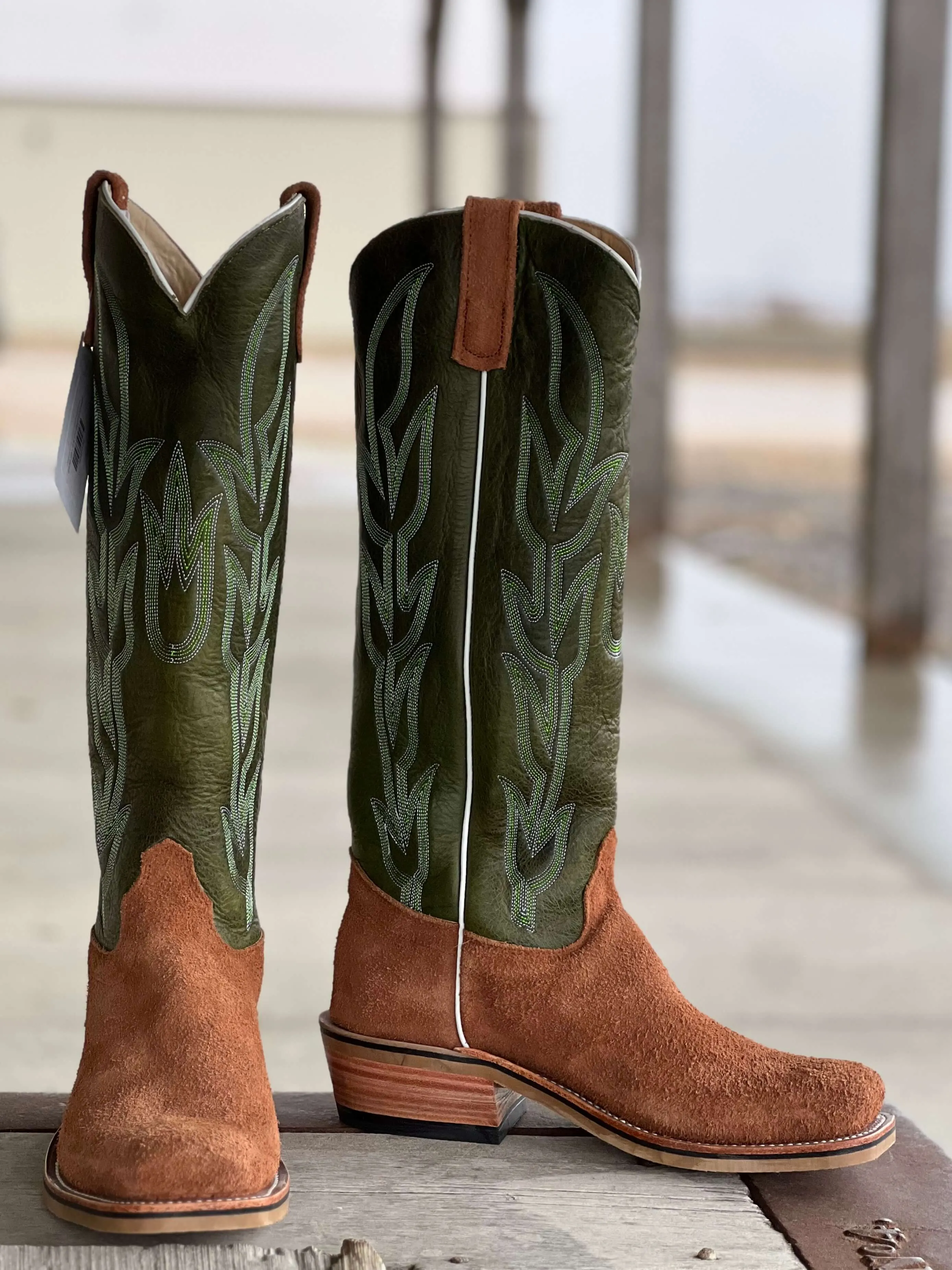 Olathe Boot Co. | Brown Mule Roughout/Jade Navajo Boot