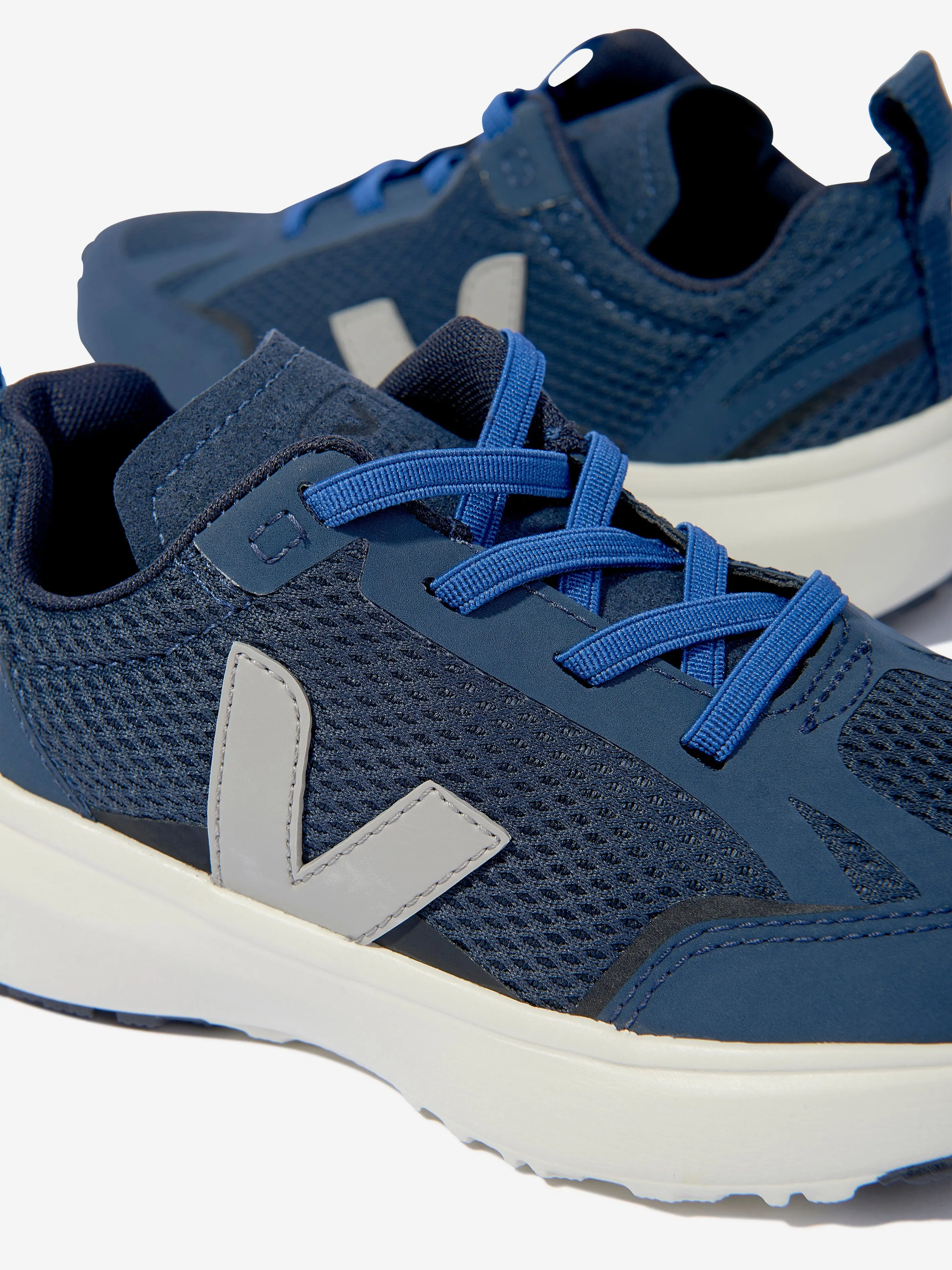 Veja Boys Canary Light Trainers in Navy