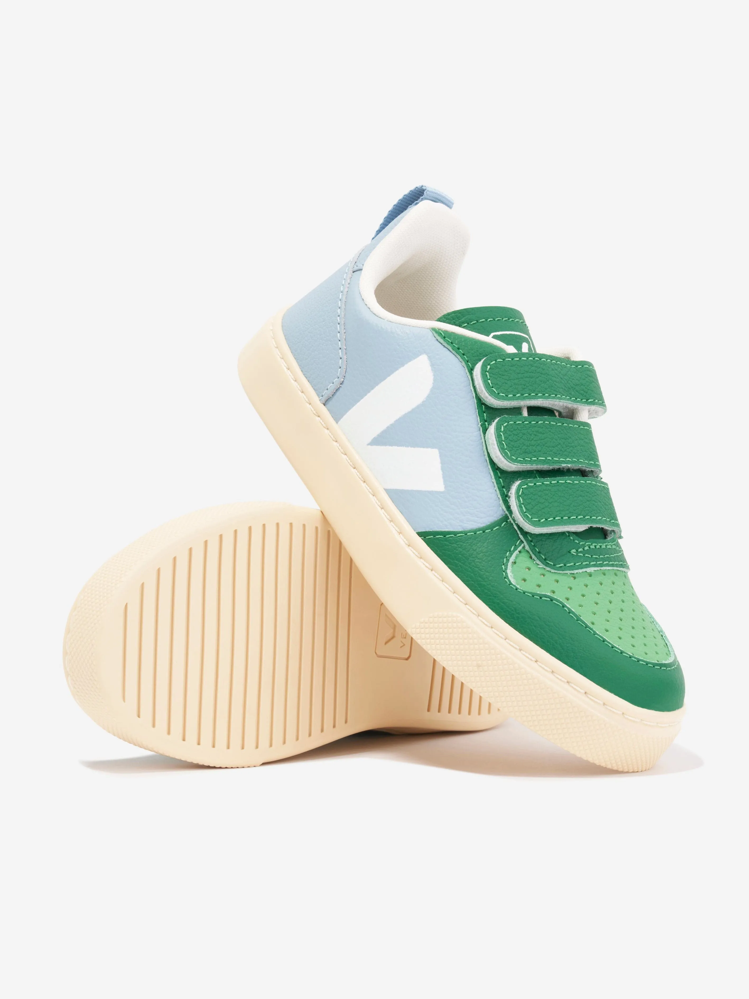 Veja Boys Small V-10 Animal Observatory Trainers in Green