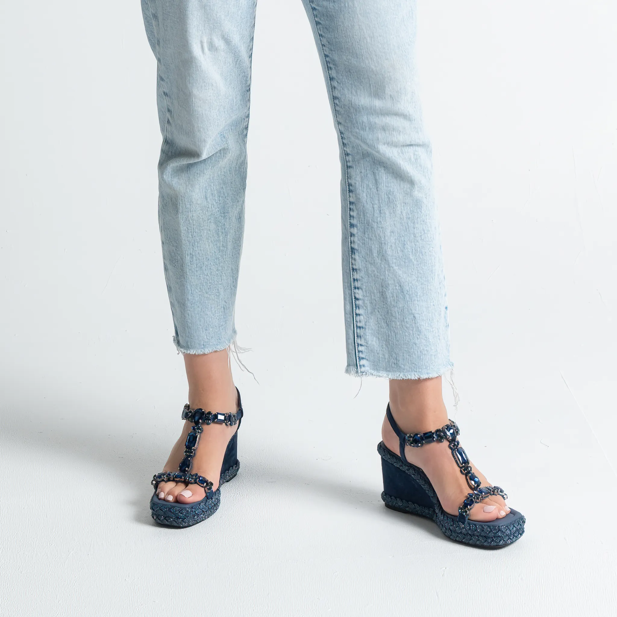 Vontey Navy Suede Wedge Sandals