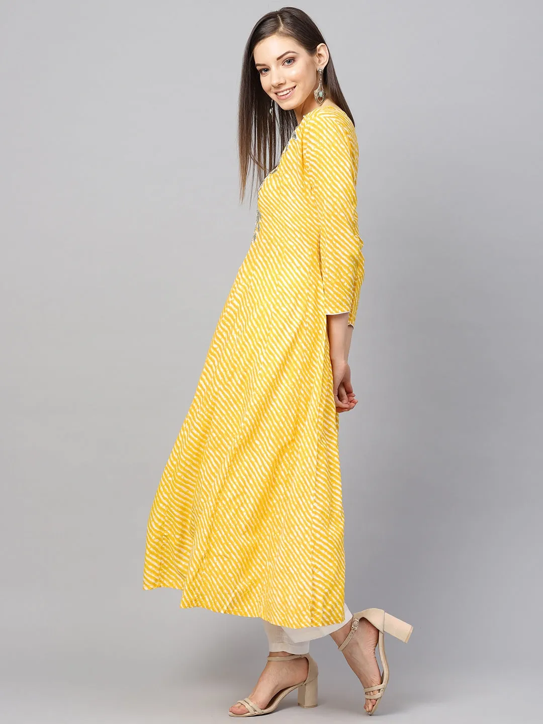 Women Yellow & Off-White Printed Kurta